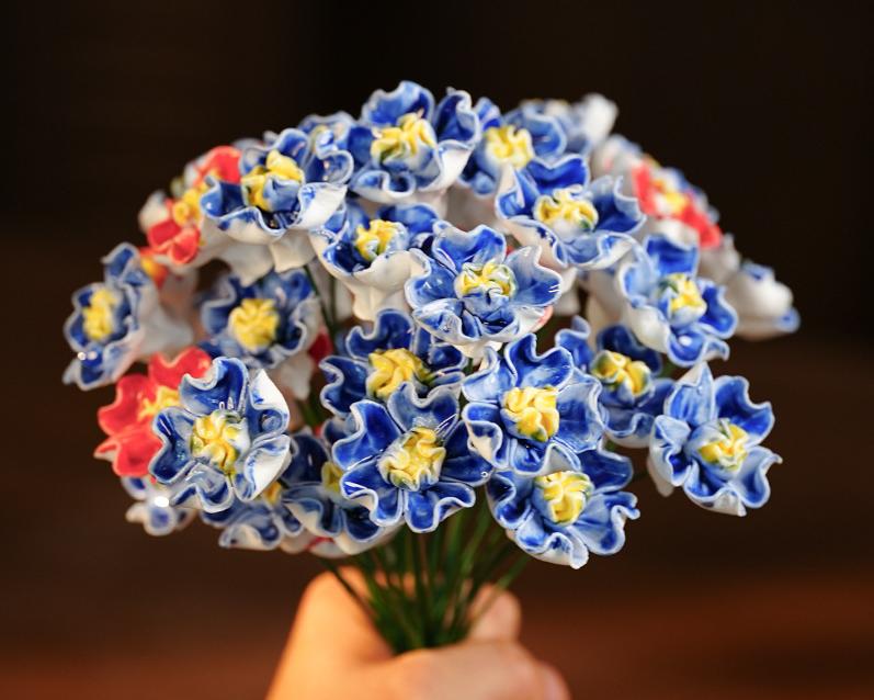Jingdezhen Hand-kneaded Ceramic Flowers